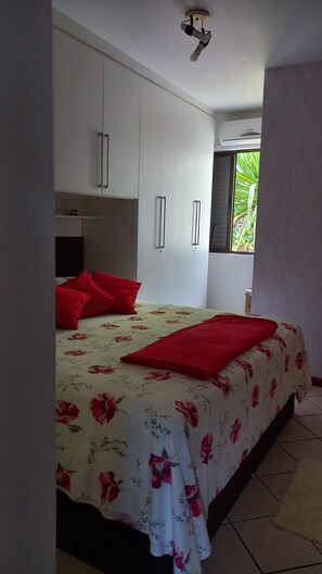 2 bedrooms, WiFi, bed sheets -   Excellent fit of high standard in Praia Brava -Florianopolis / SC (Praia Brava)