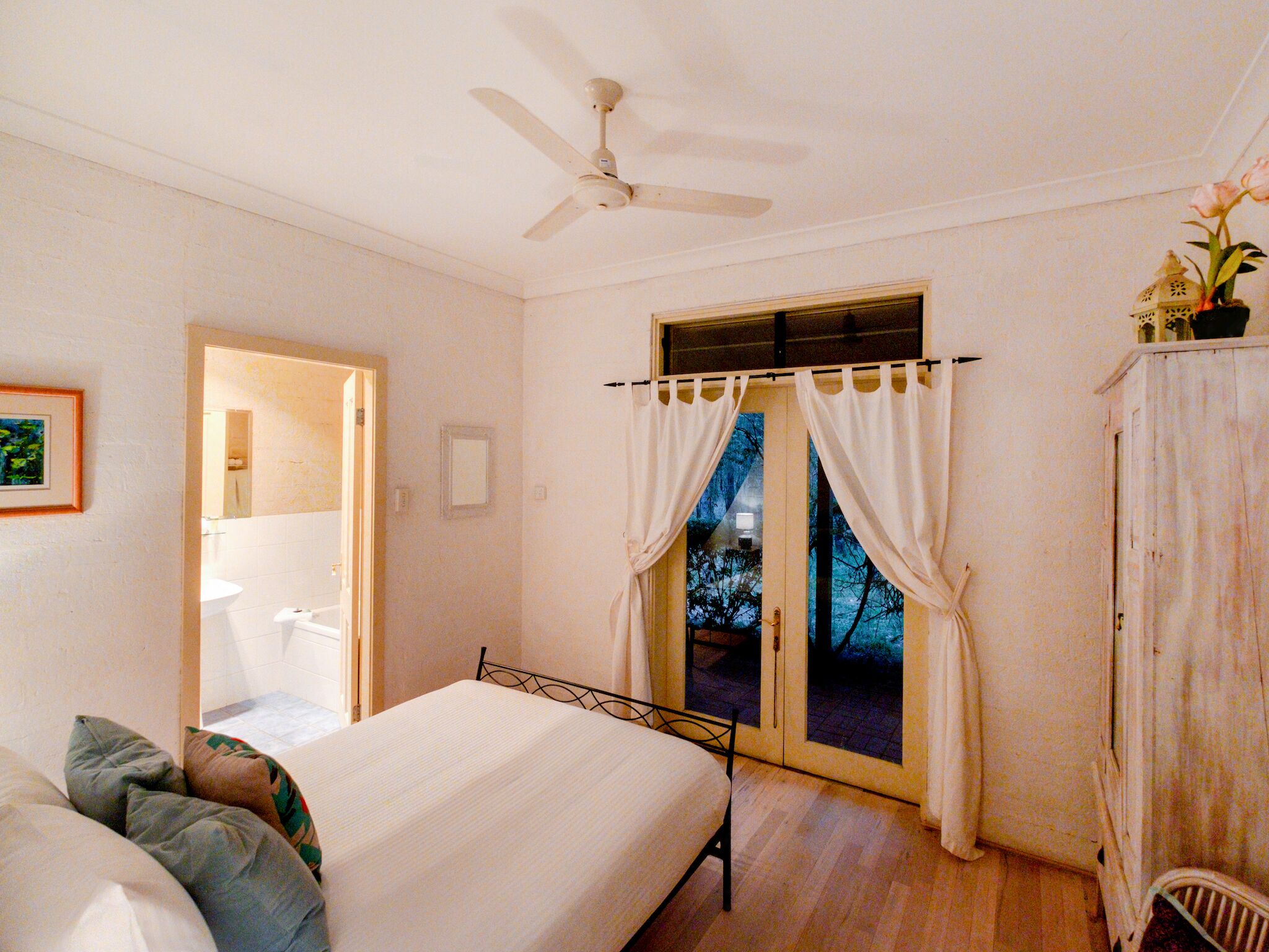 Sweetacres - Billabong Cottage — image 17