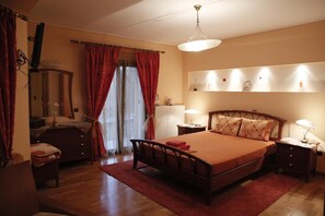 4 habitaciones, wifi gratis y ropa de cama 