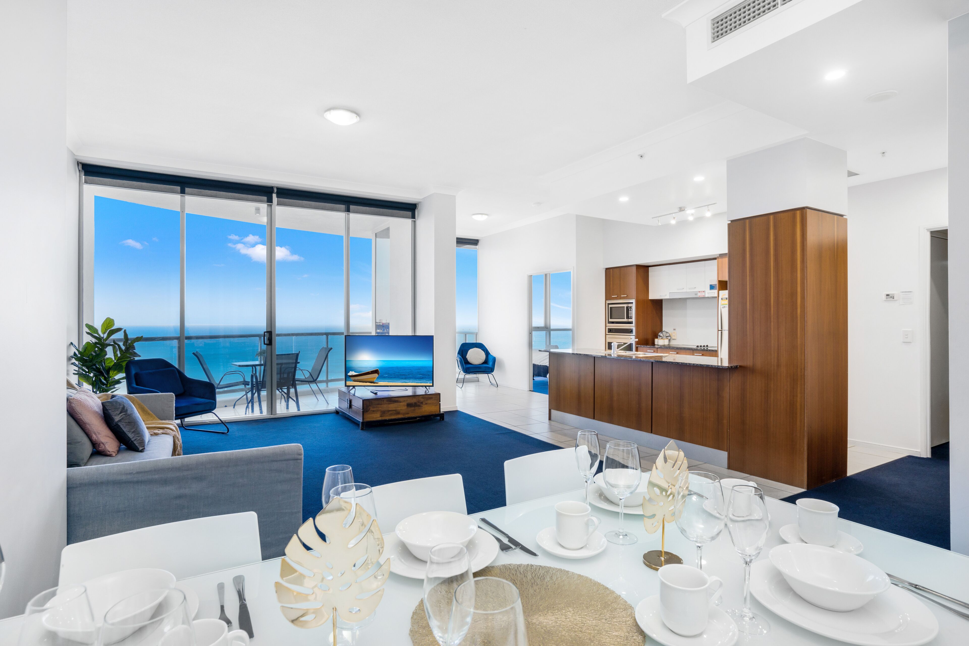 Chevron – 3 Bedroom Executive Sub Penthouse — image 6