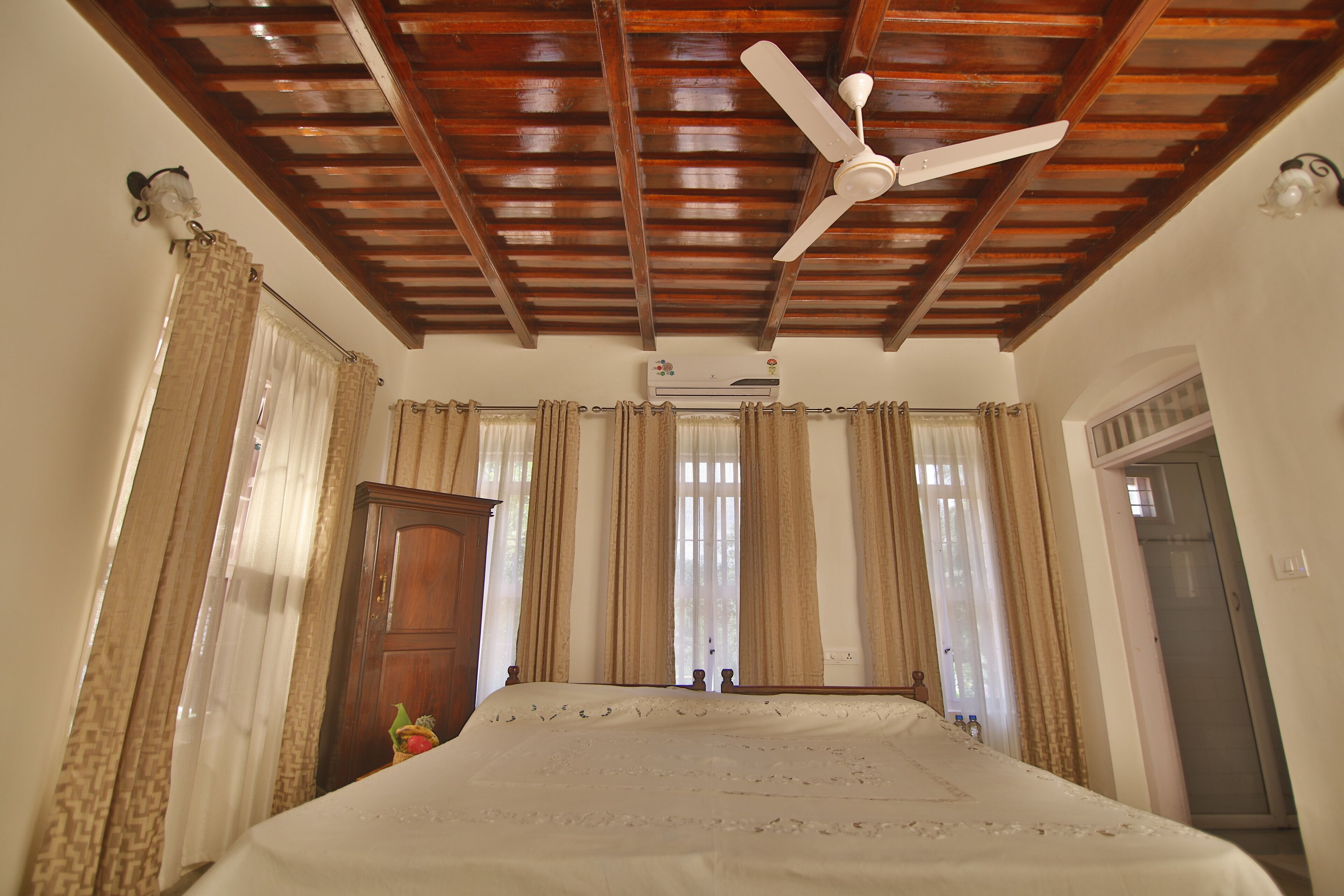 Teak Grove Country House