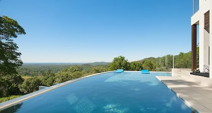 Alexandria Retreat - Luxury B&B Romantic Getaway 2