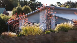 Property grounds - Delfryn- stylish and modern, with great views (Daylesford)