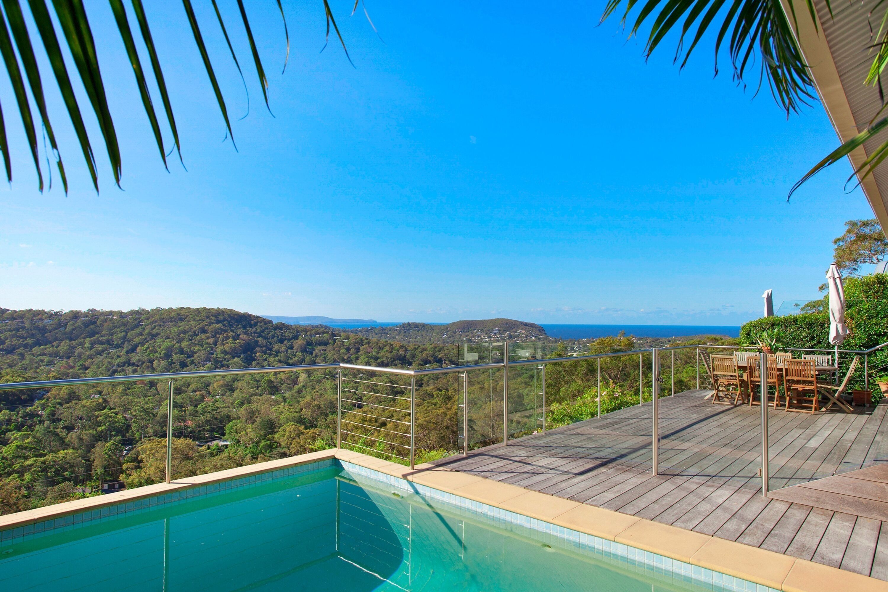 Luxury, Pool, Stunning Ocean Views & 5 Minutes To Beach