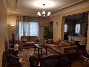 TV, music library, video library