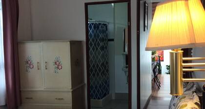 Chambres récemment rénovées prÚs du Paseo Colon