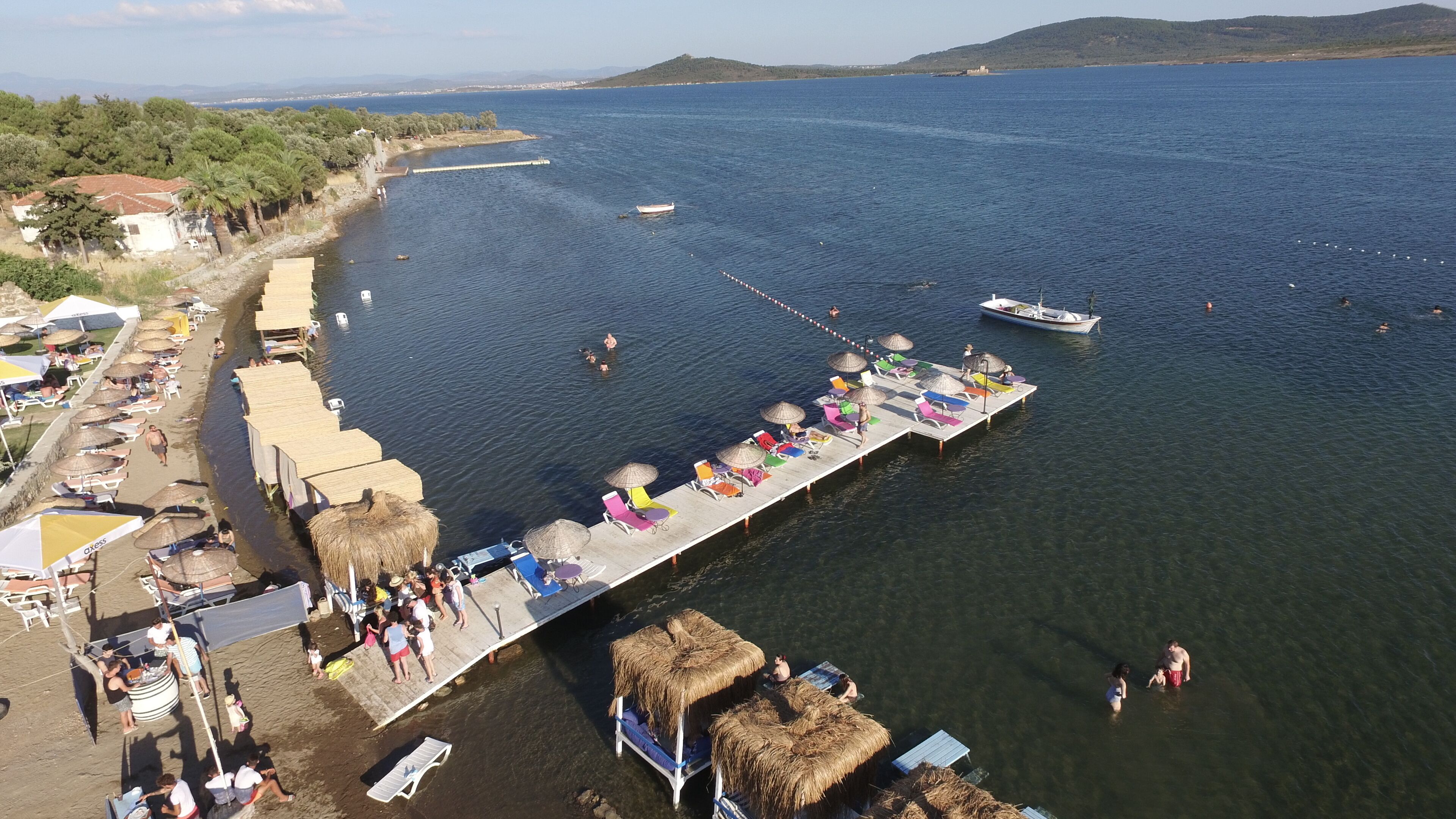 bıyıklı beach &amp;otel paterica