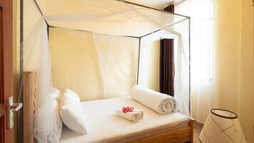 1 habitación, internet y ropa de cama