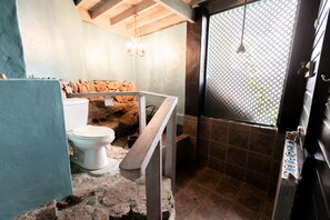 Shower, hair dryer, towels, soap - Neptune Studio, Great View, 1-4 guests, Galleon Beach, Part of Moondance Antigua (English Harbour)