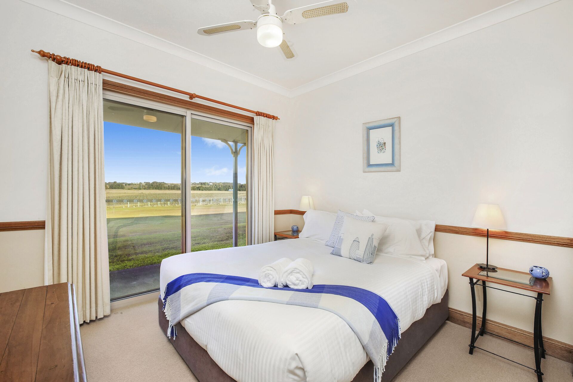 Windsors Edge Estate — image 21