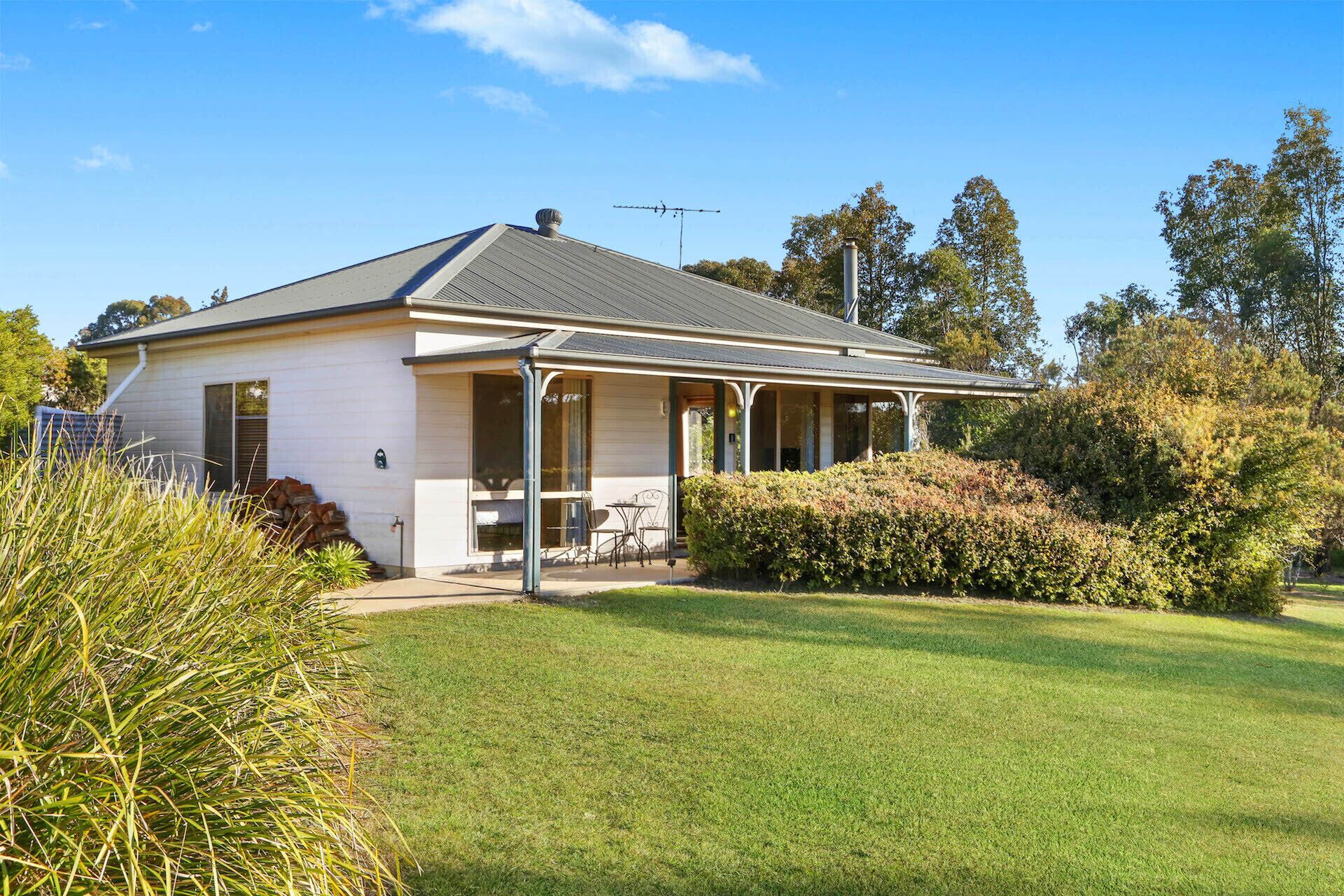 Windsors Edge Estate — image 3