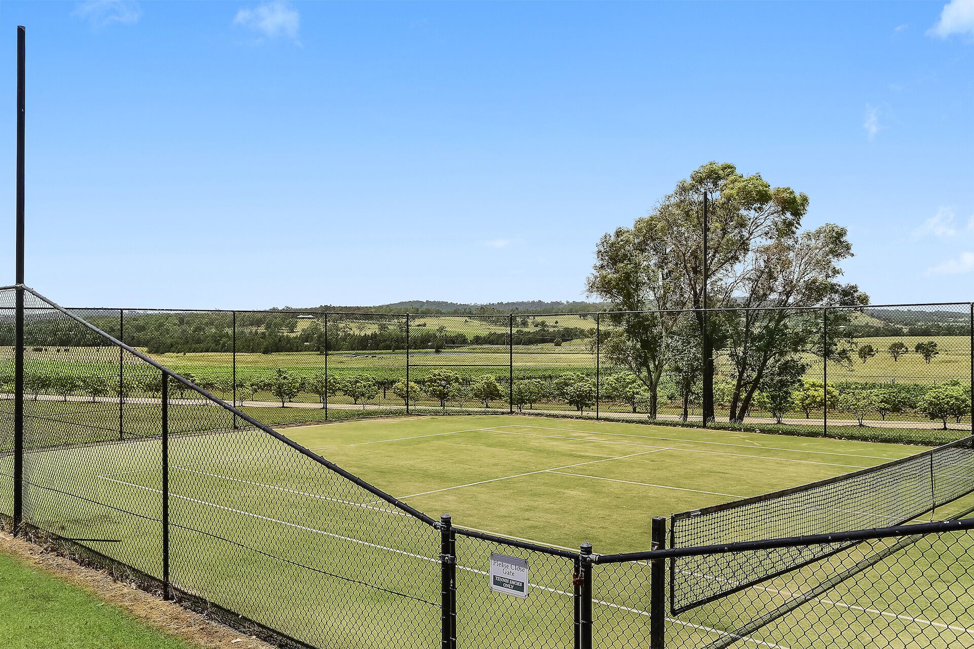 Windsors Edge Estate — image 25