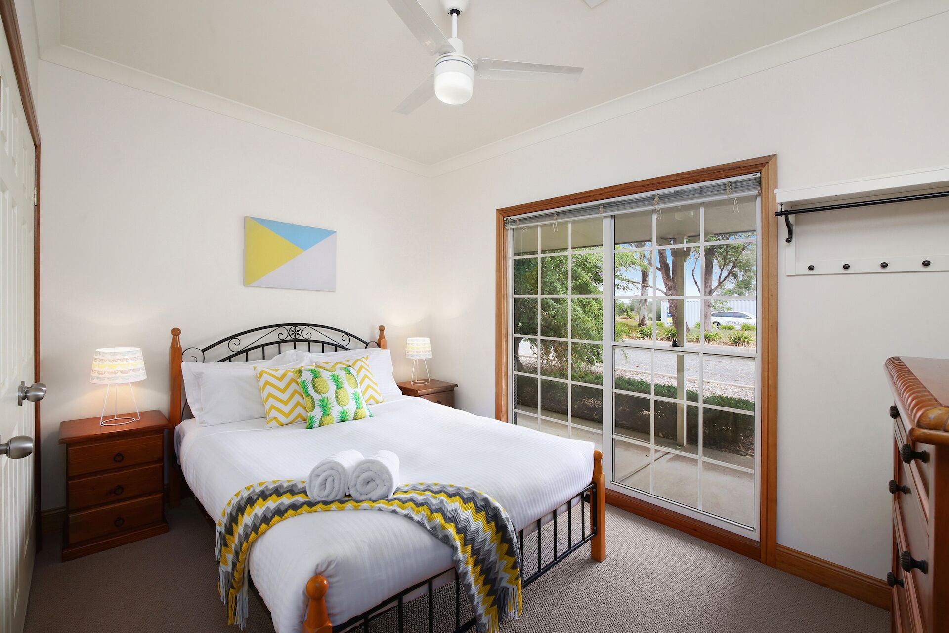 Windsors Edge Estate — image 11