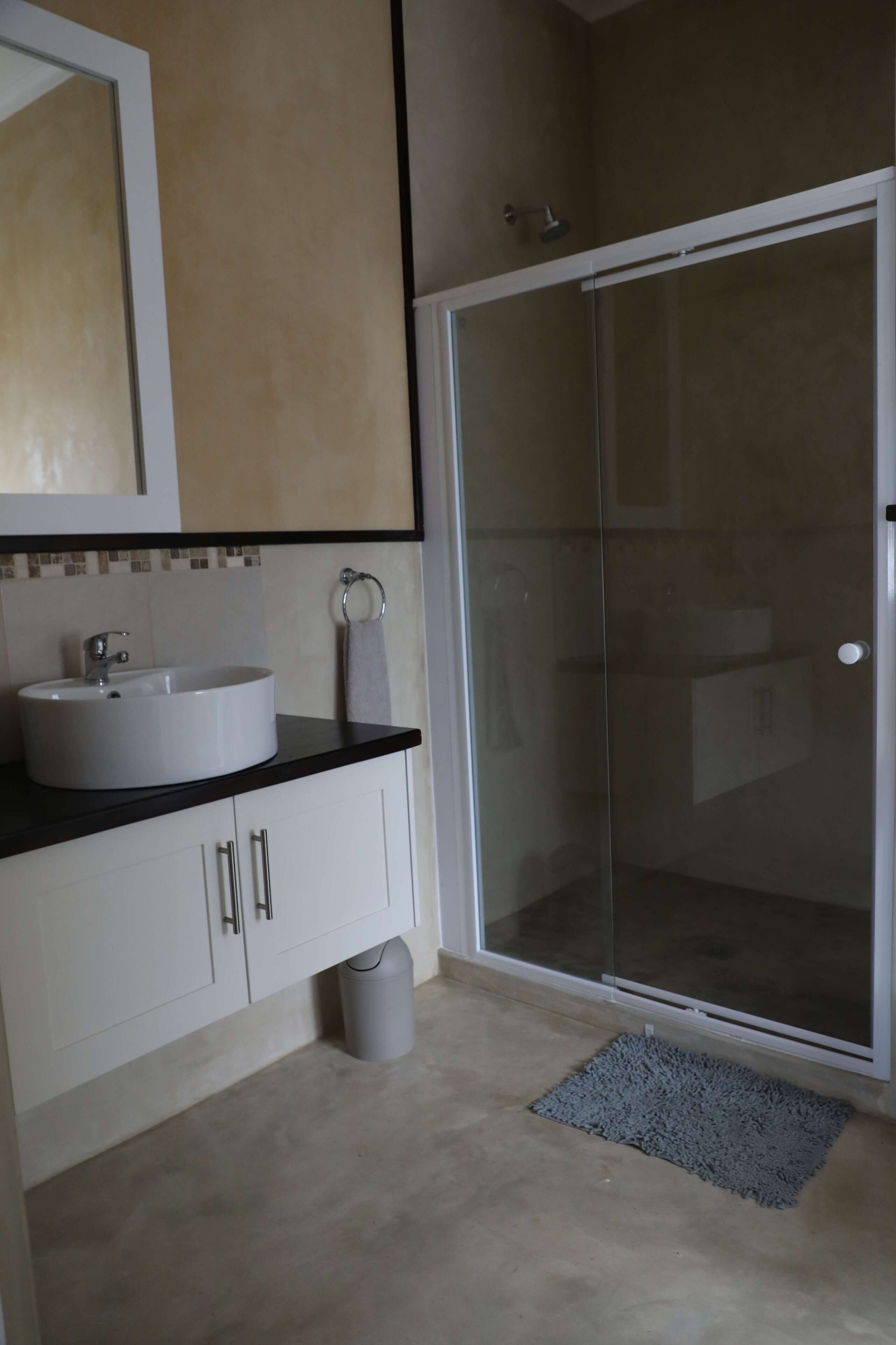 COME AND WATCH THE WALES.