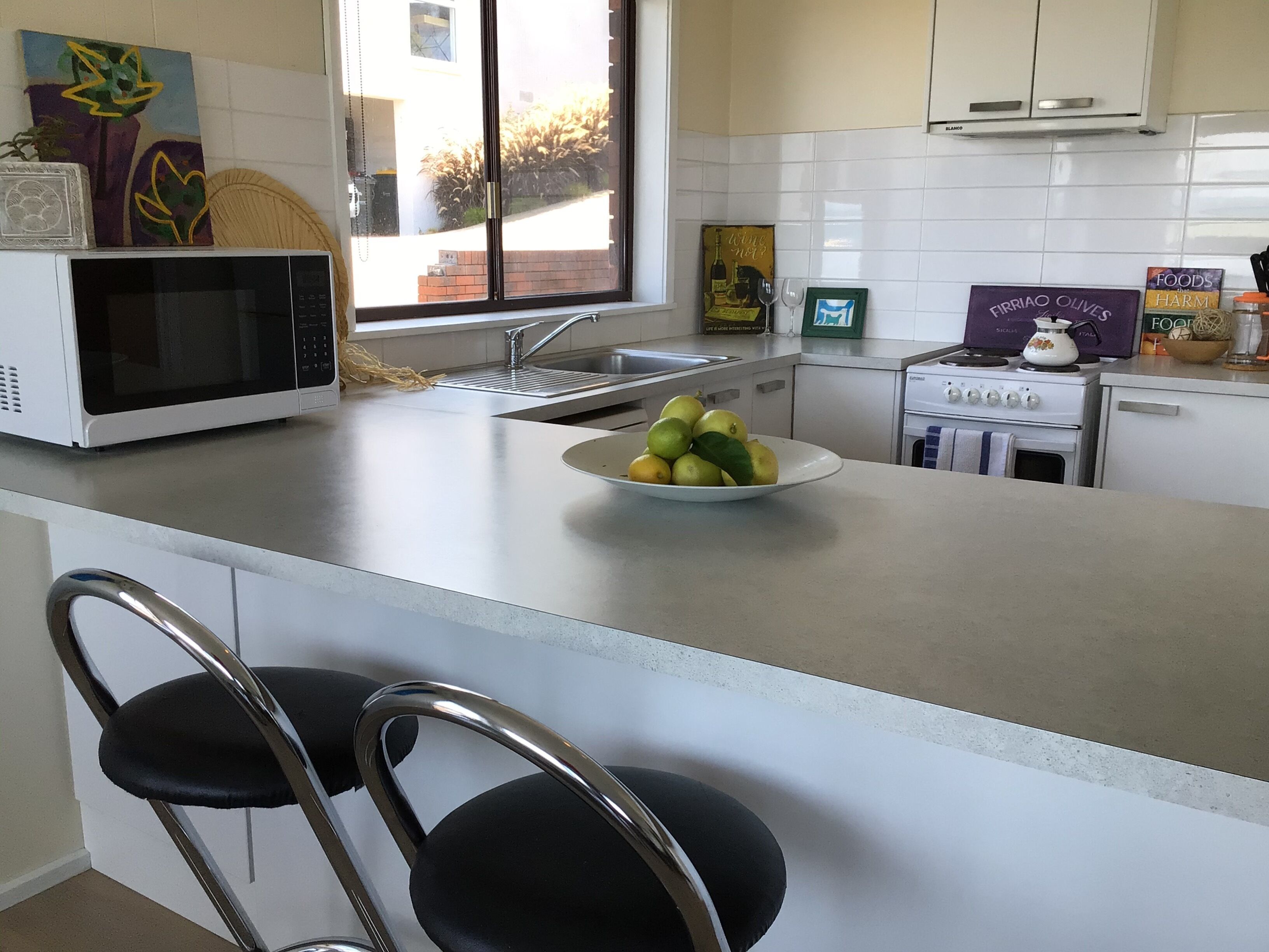 Absolute Beachfront - Location and Views<br>