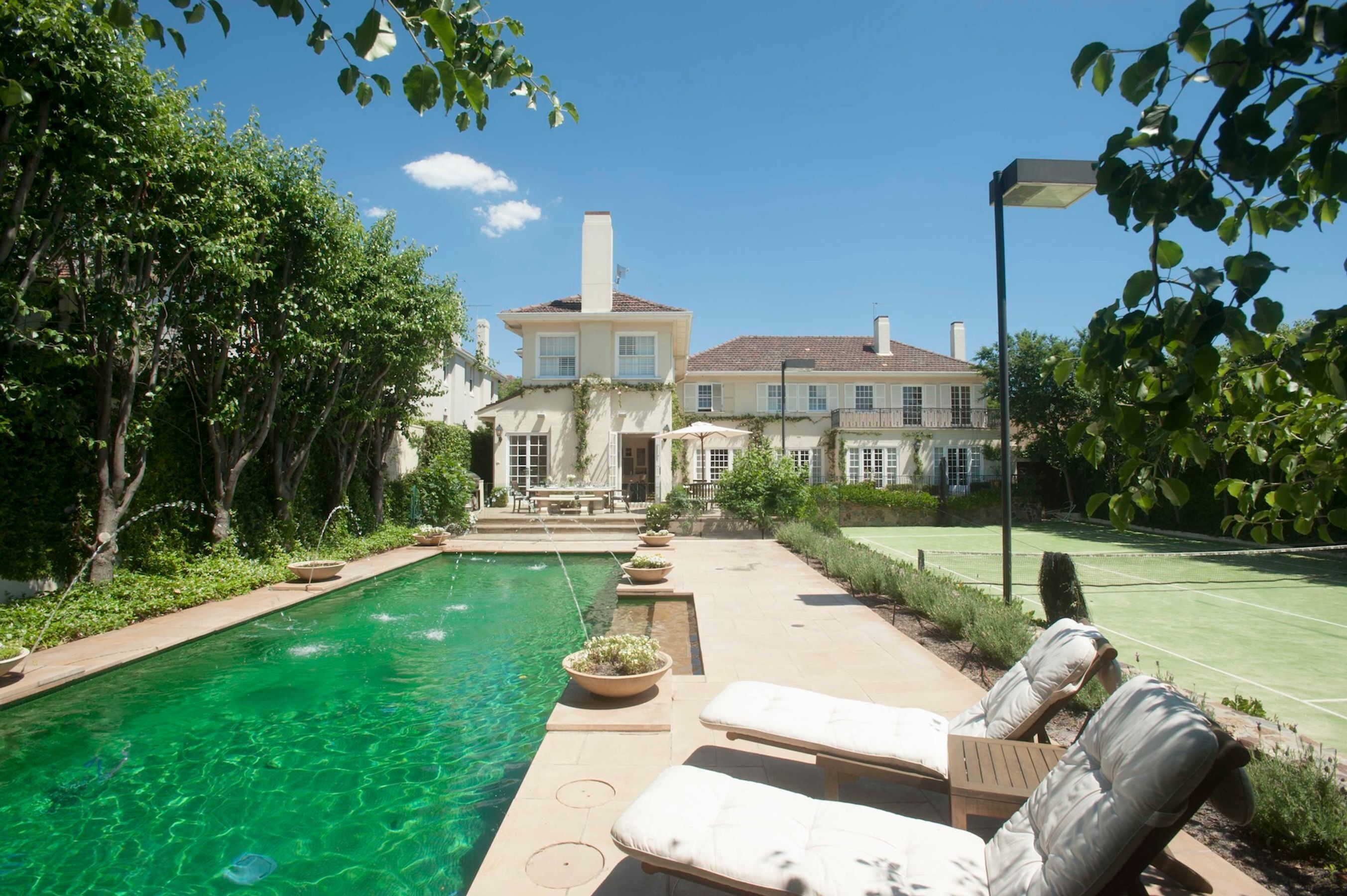 European Manor, Toorak