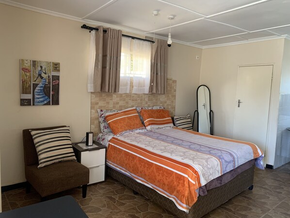 1 bedroom, iron/ironing board, free WiFi, bed sheets