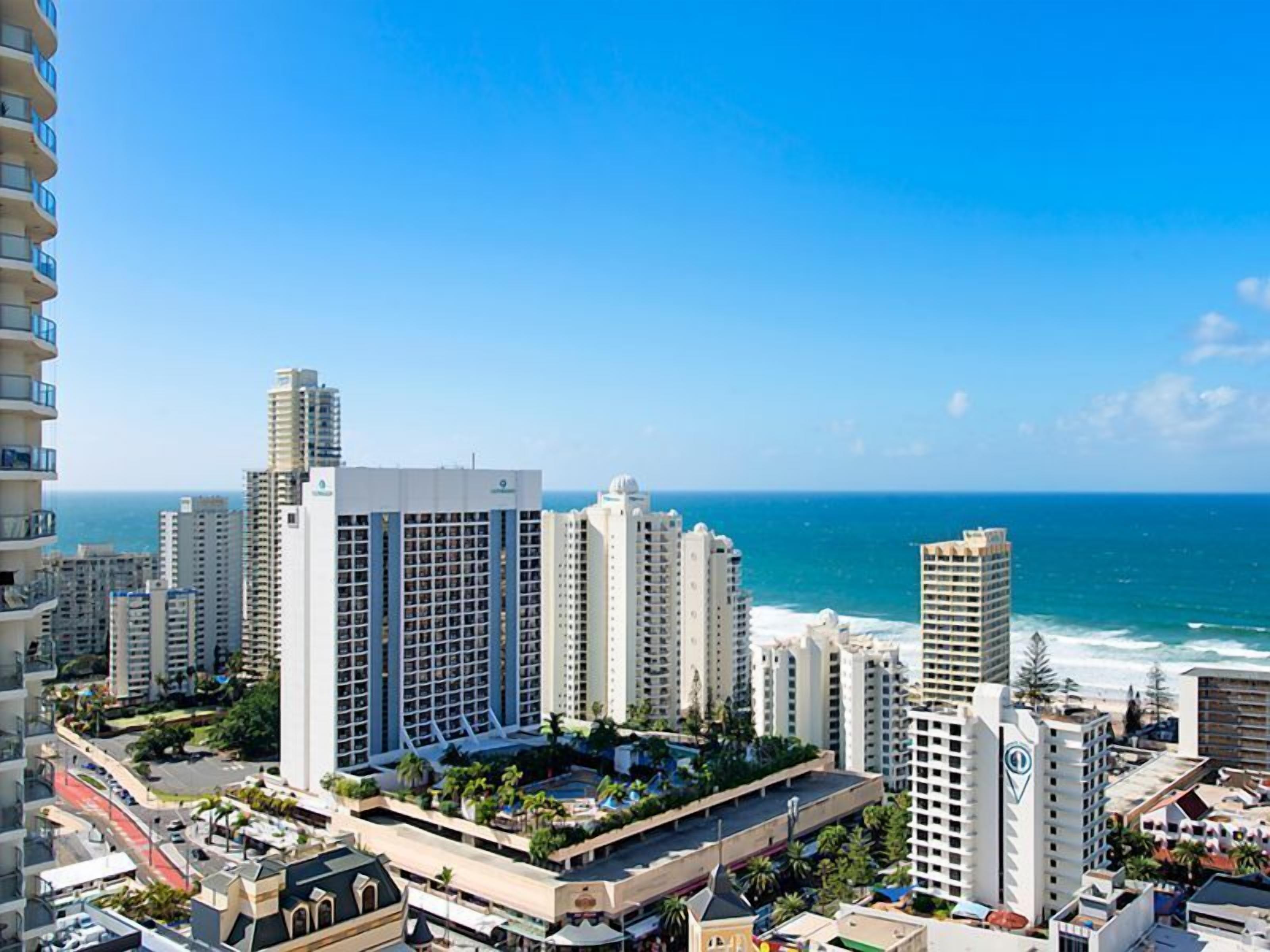 Apartment with Ocean Views — image 2