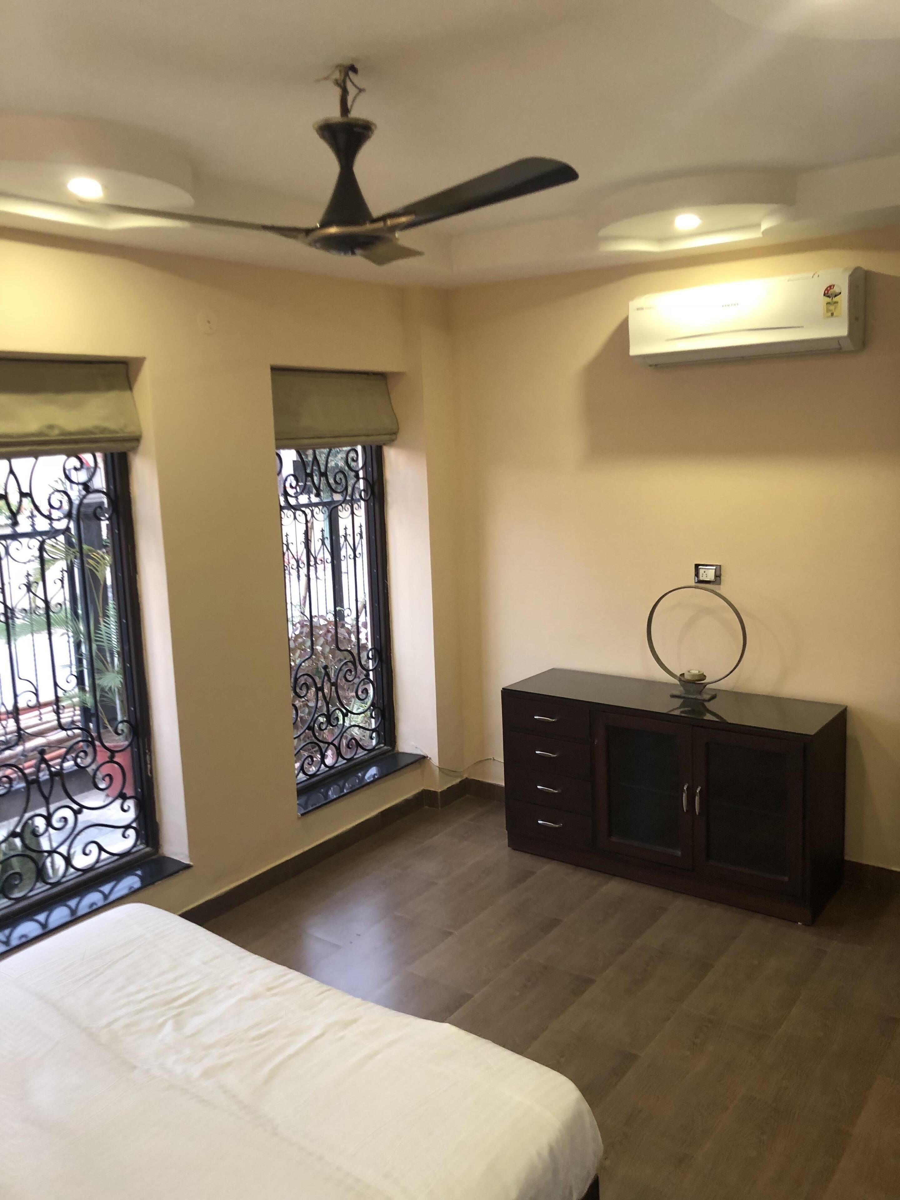 'Phoenix' By EKSTAY - 3 Rooms and 3 Baths