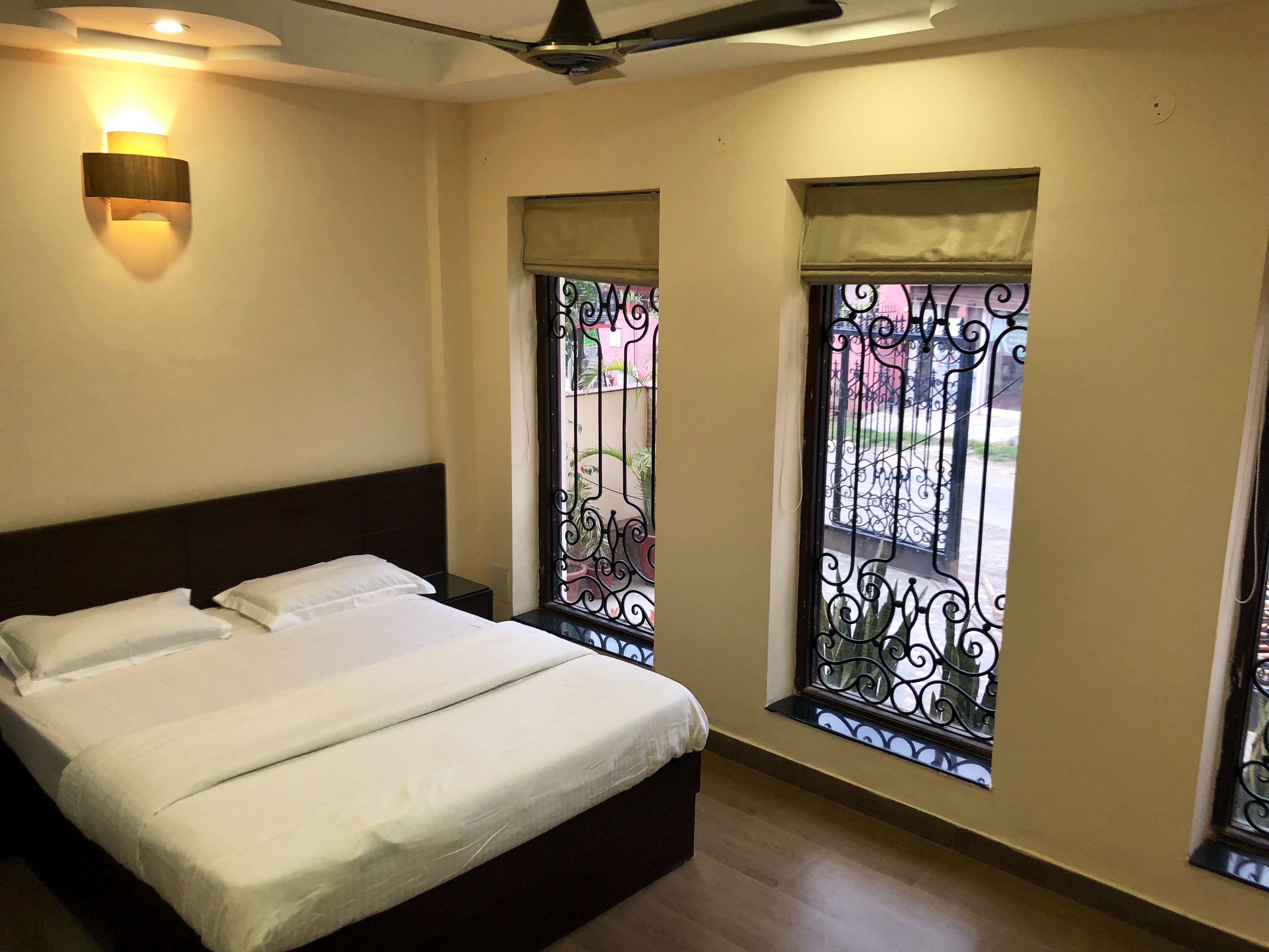 'Phoenix' By EKSTAY - 3 Rooms and 3 Baths