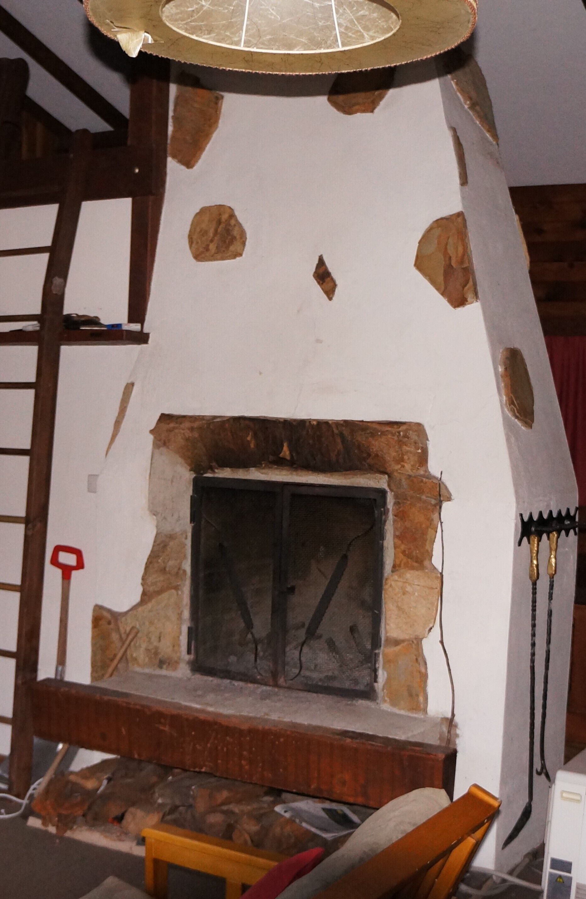 Retro 2 Bedroom Apartment — image 29