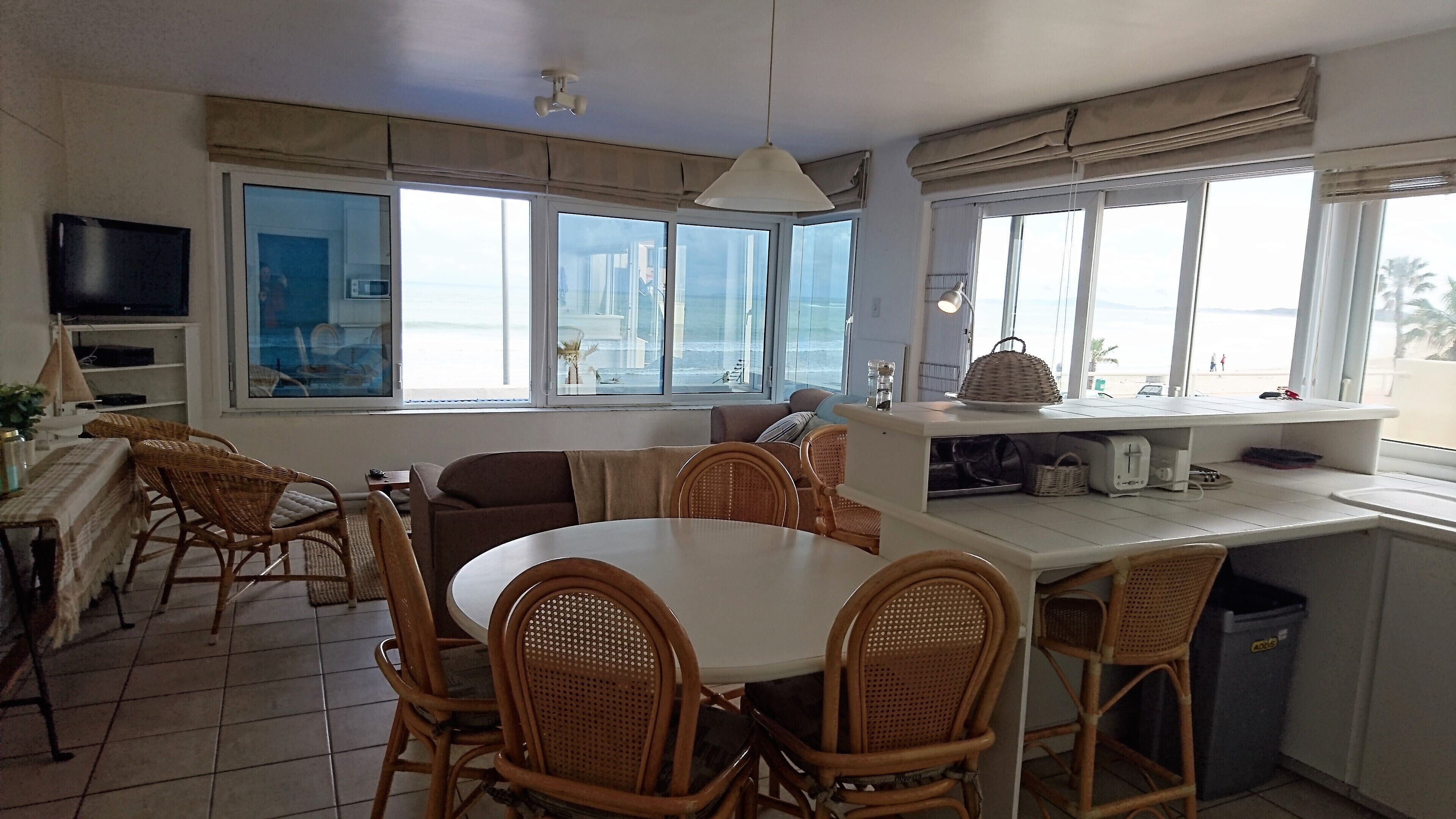 Holiday flat on Melkbaai Beach, Strand - perfect for shopping and/or relaxing