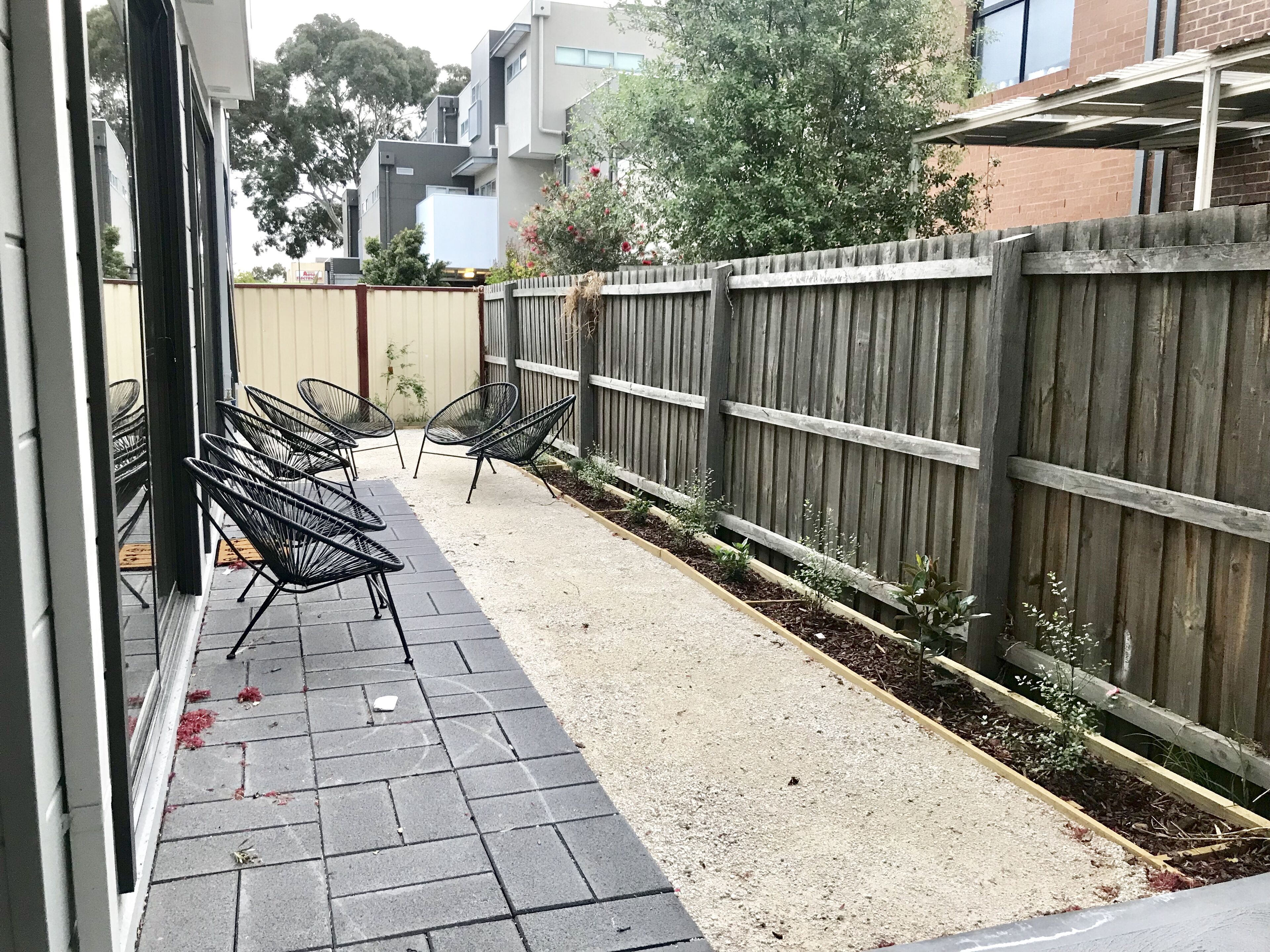 D112 Braybrook Central Stay-Great Getaway — image 16
