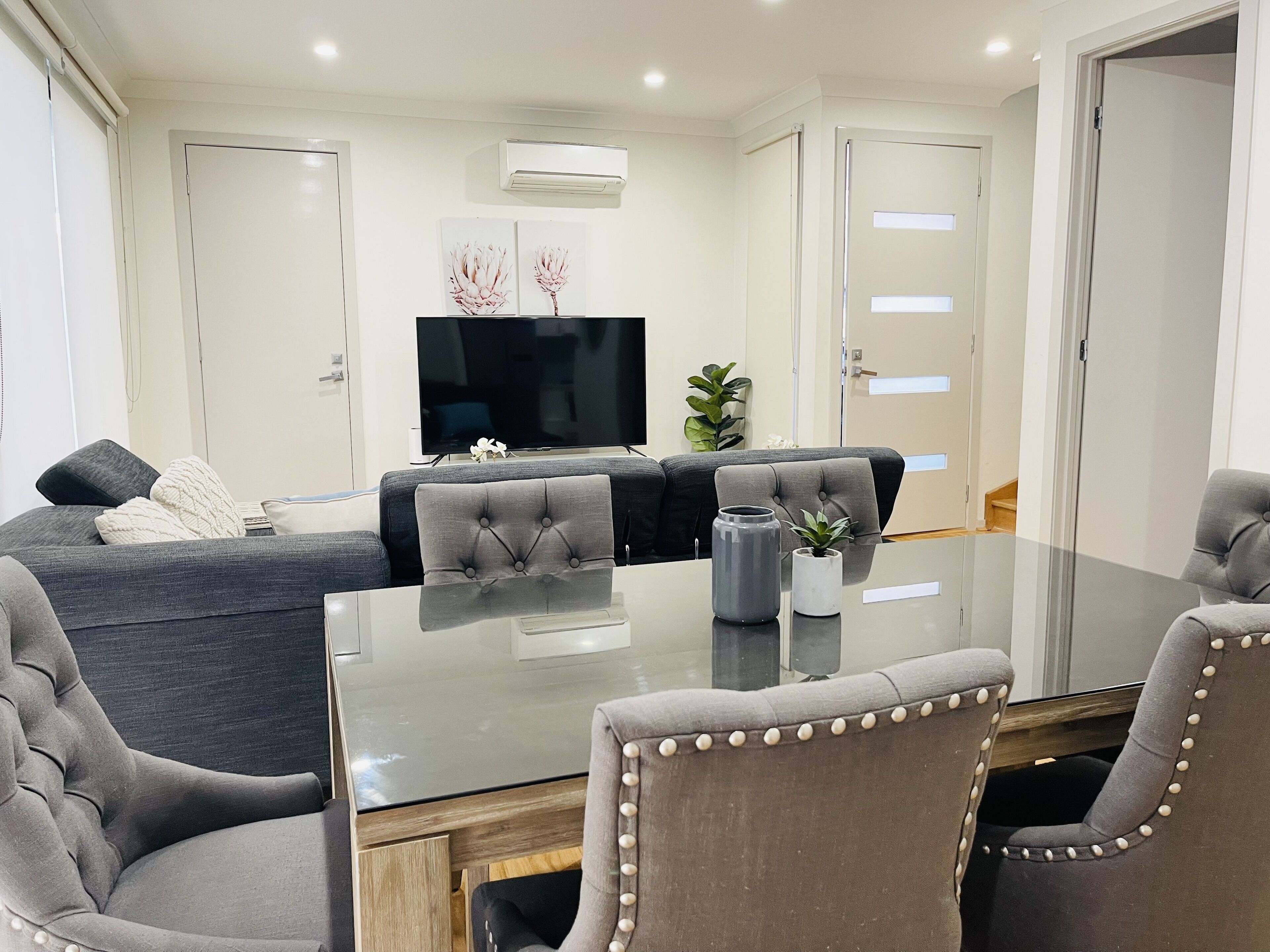 D112 Braybrook Central Stay-Great Getaway — image 9