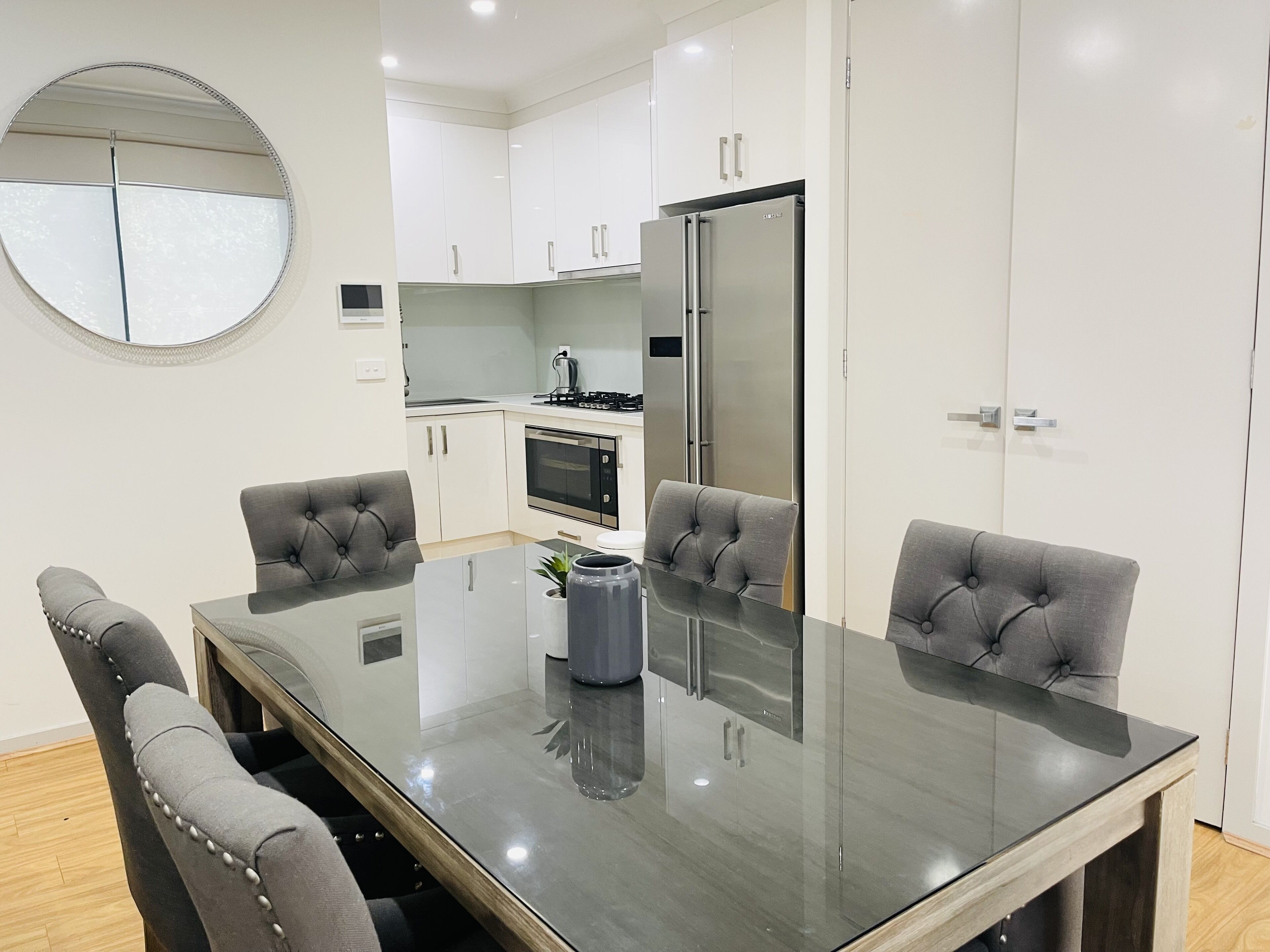 D112 Braybrook Central Stay-Great Getaway — image 11