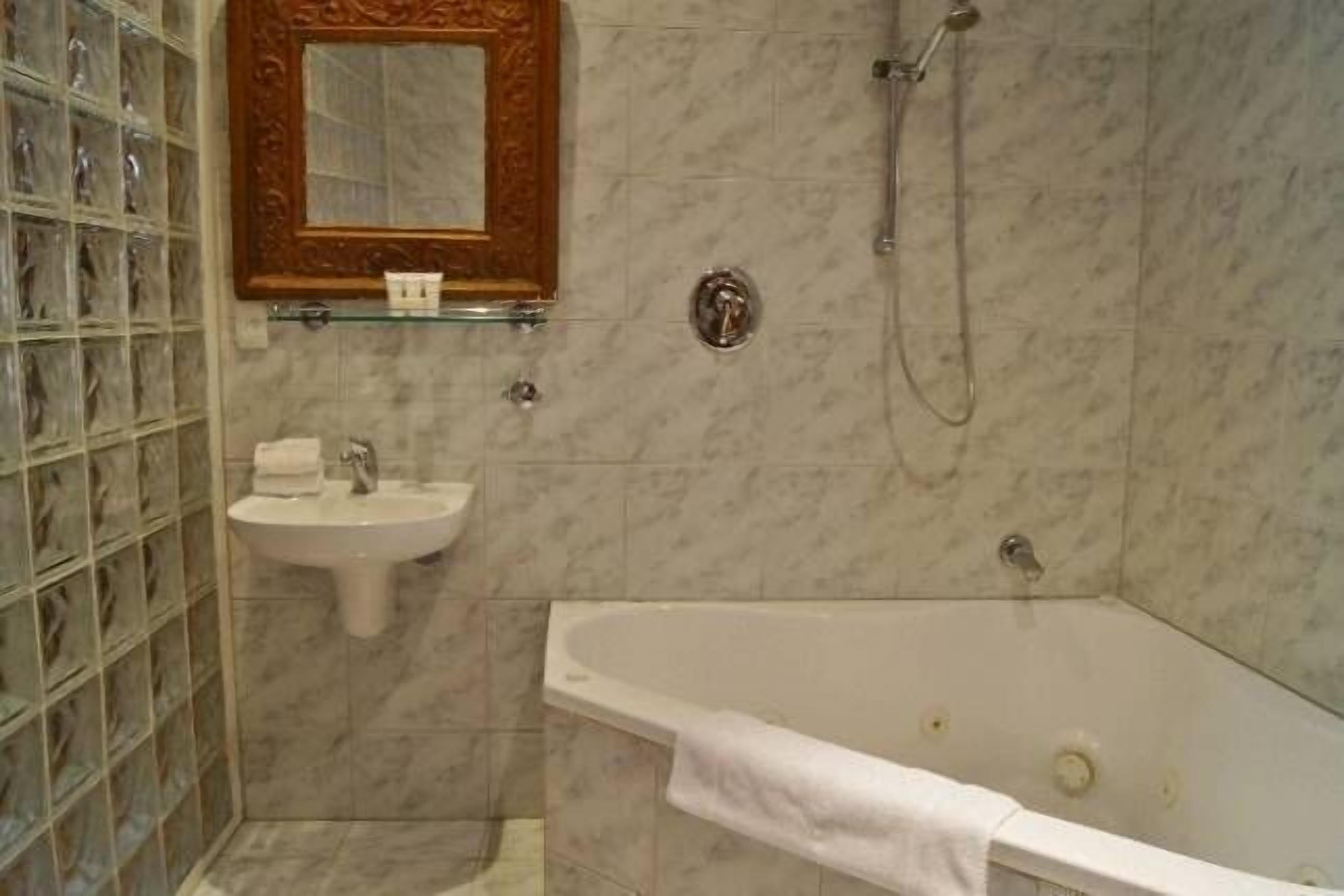 Cafe Spa Suite 1 bedroom