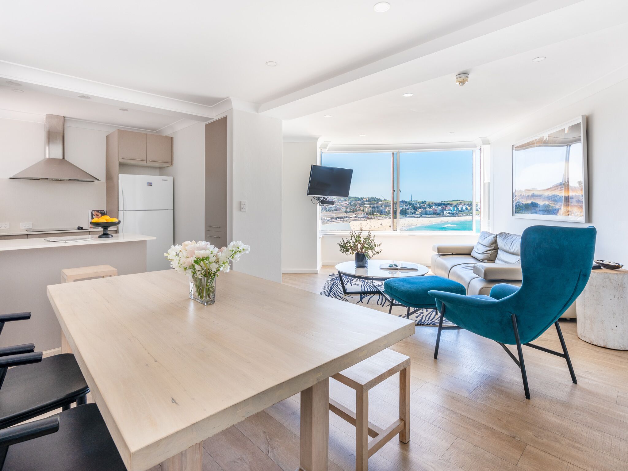 Sound of Waves in Bondi — image 4