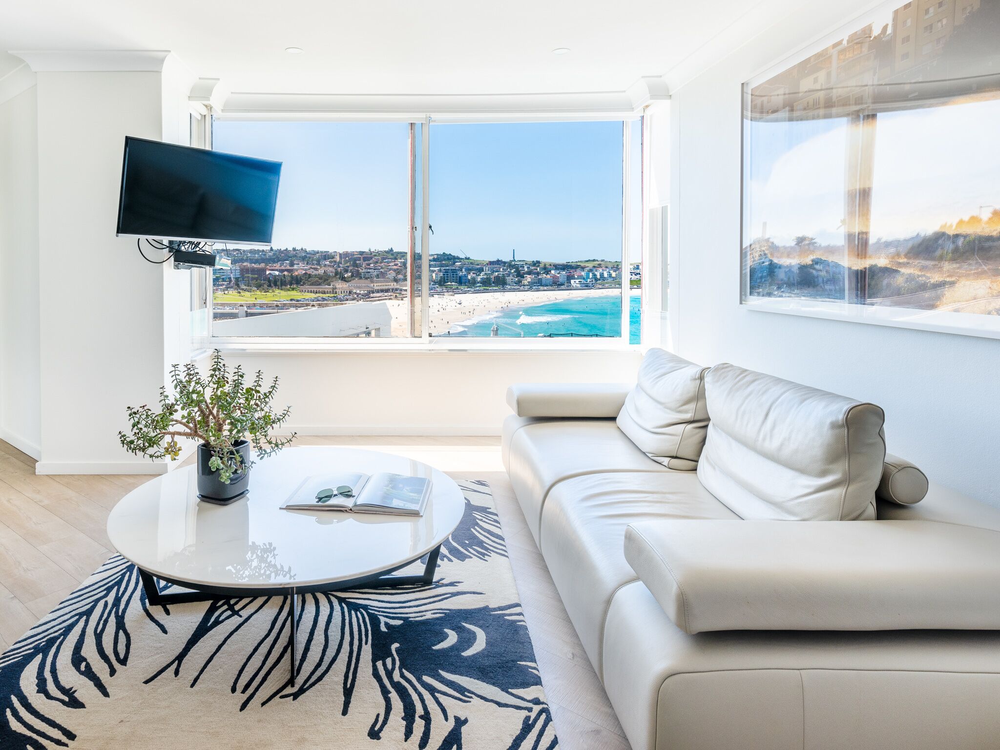 Sound of Waves in Bondi — image 15