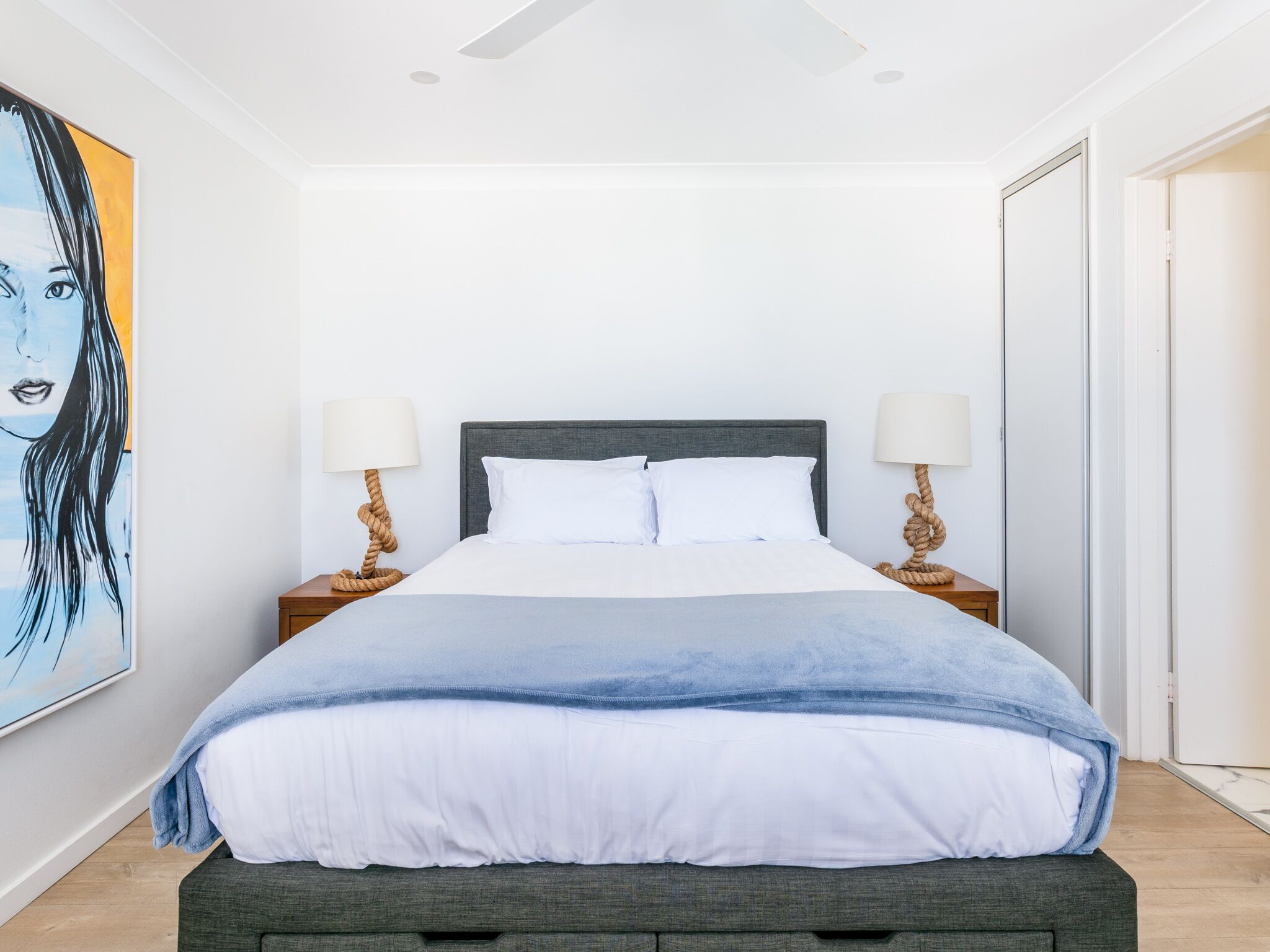 Sound of Waves in Bondi — image 11