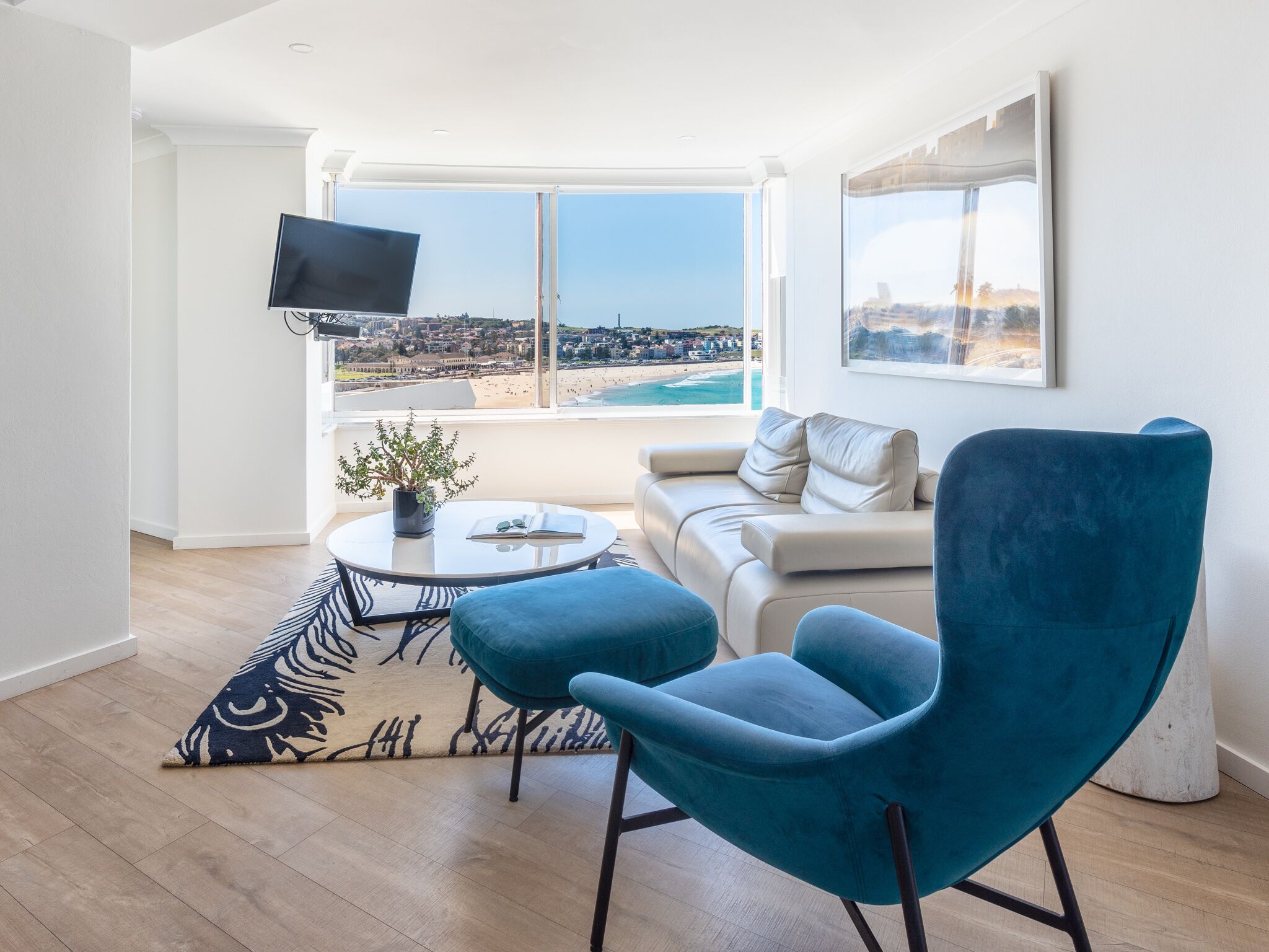 Sound of Waves in Bondi — image 8