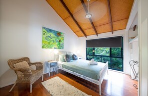 4 Schlafzimmer, Bügeleisen/Bügelbrett, kostenloses WLAN, Bettwäsche