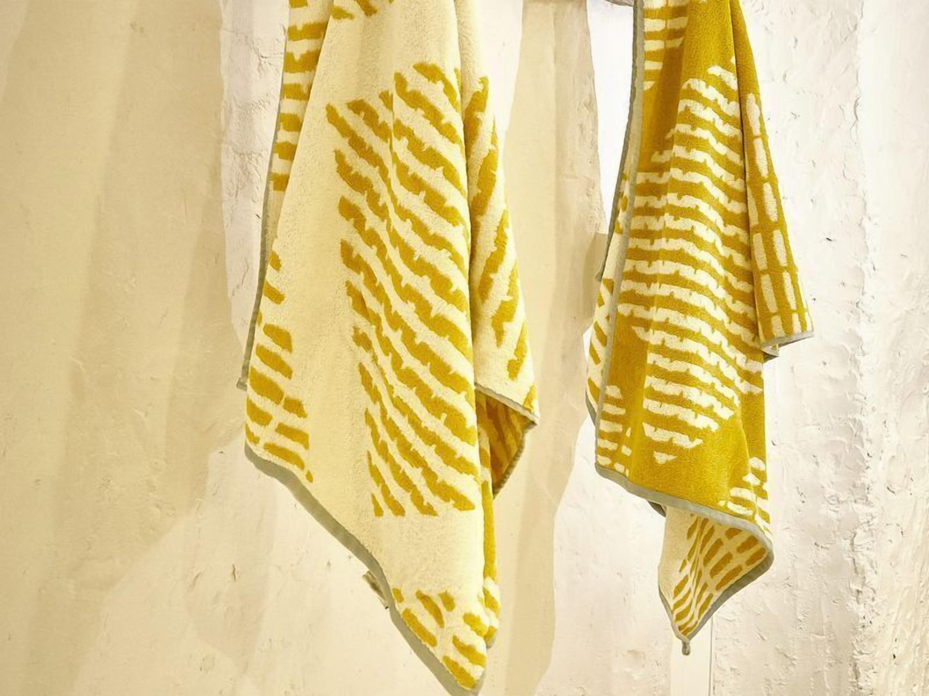 Kookaburra down  — image 10