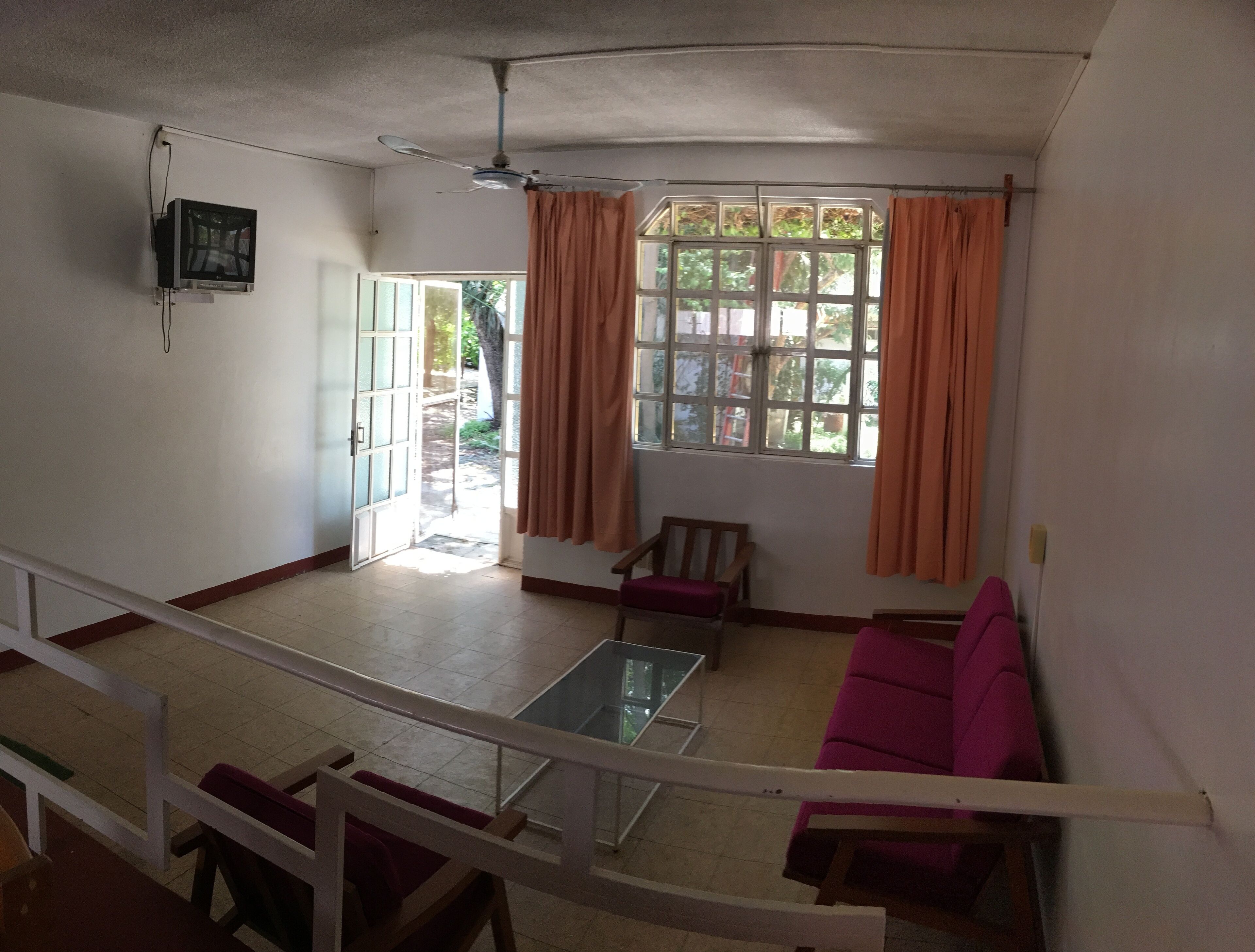 Departamento Bugambilia Roja