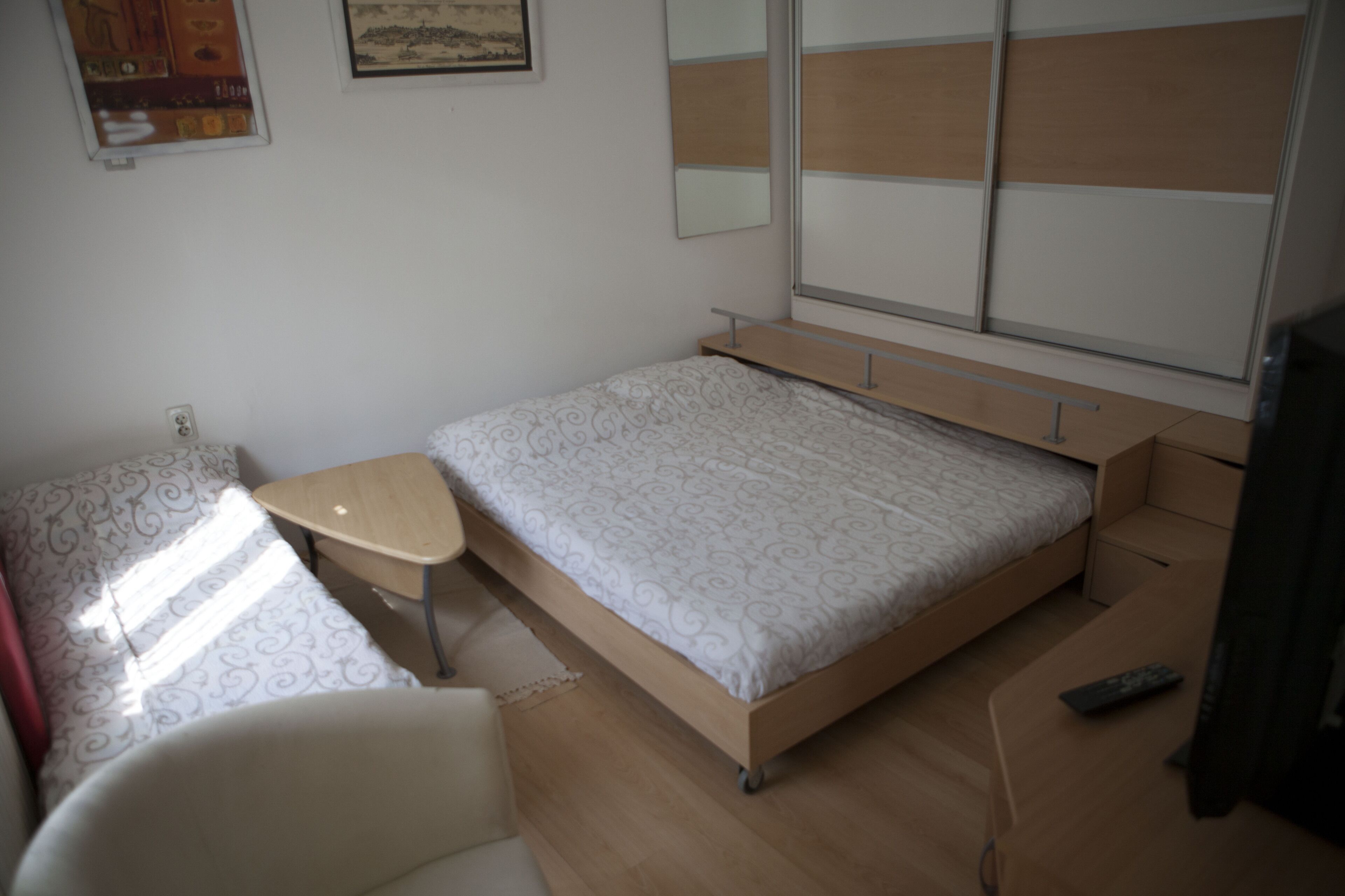 1 bedroom, iron/ironing board, Internet