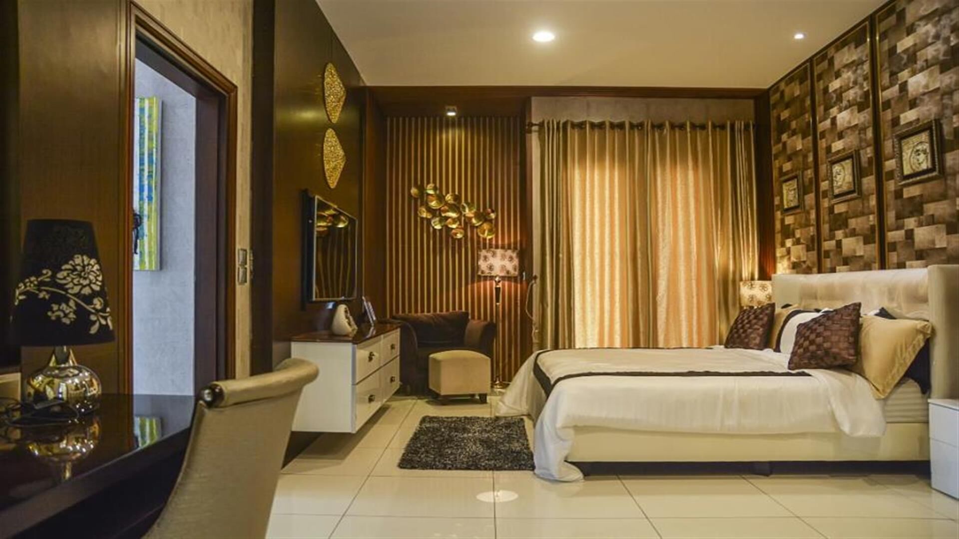 Air bersih ujung house