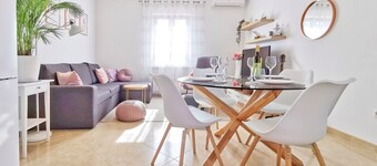 Artemis - Markovac Višnjan, cozy apartment with large garden and hot tub