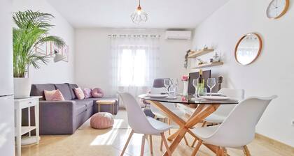 Artemis - Markovac Višnjan, cozy apartment with large garden and hot tub