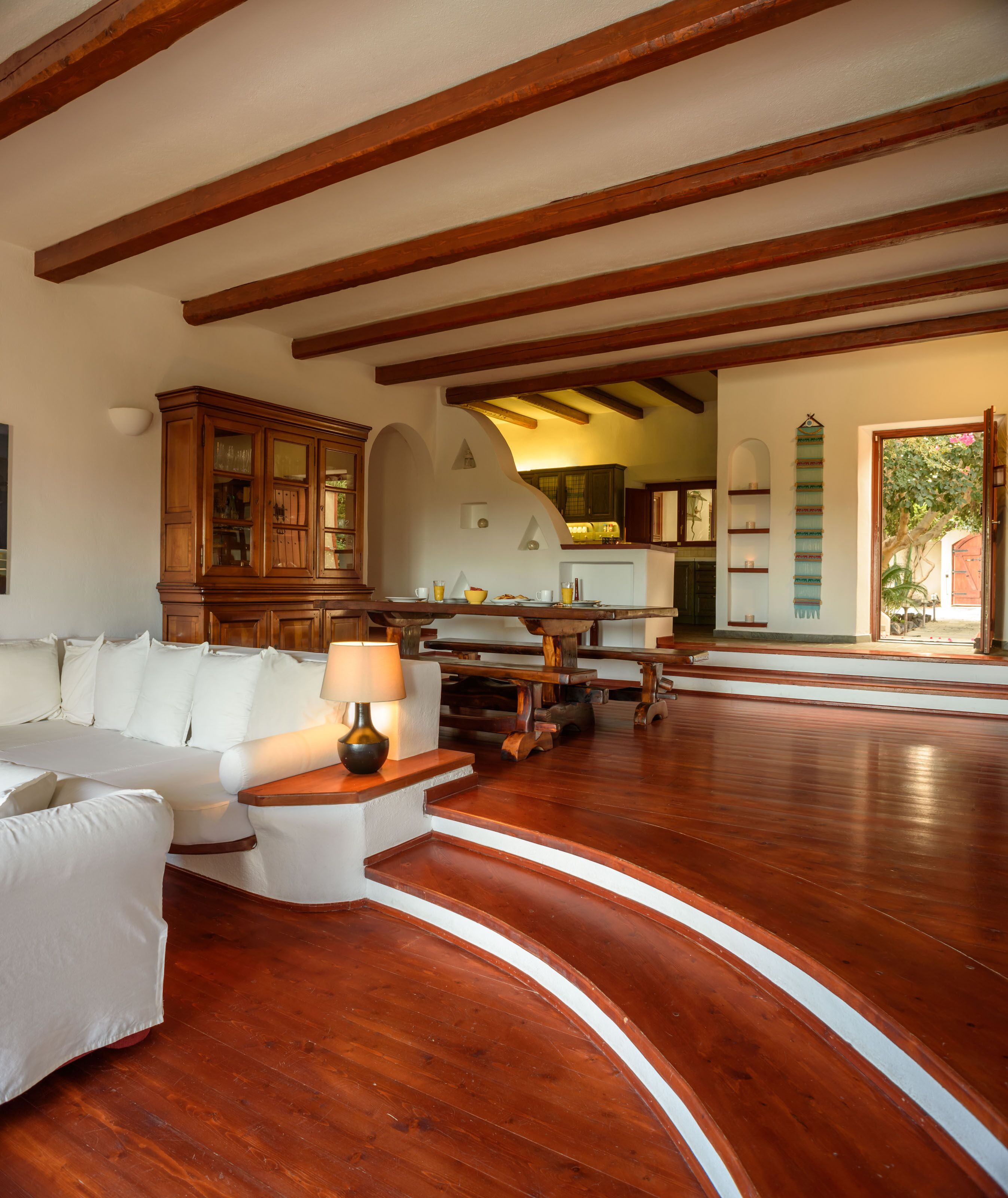 7 Bedroom Luxury Villa - Private Pool - Daily Housekeeping