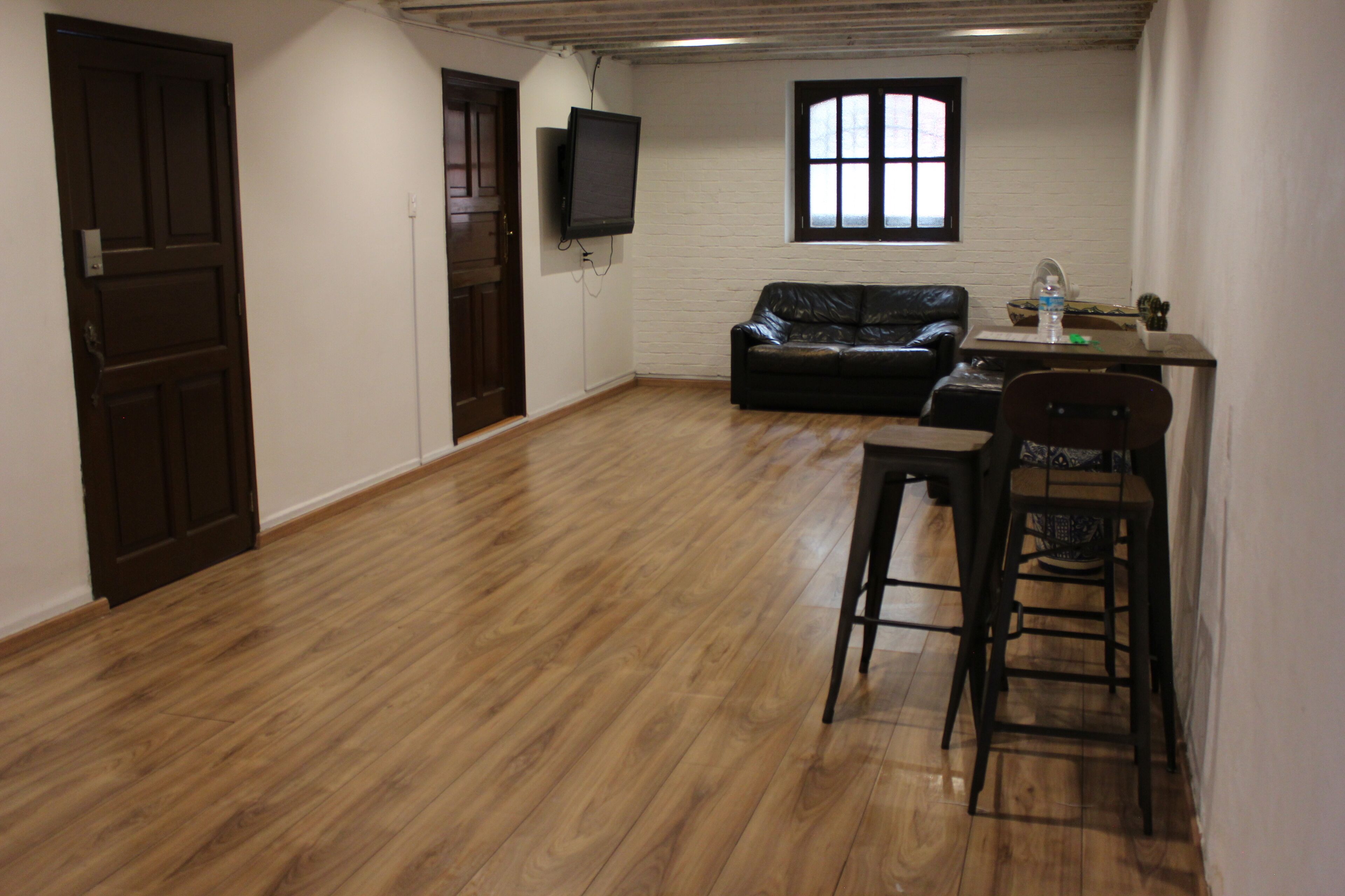 Amplio y cálido departamento en Colonia Roma / Warm And Spacious apartment 