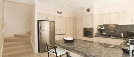 Microwave, oven, stovetop, dishwasher