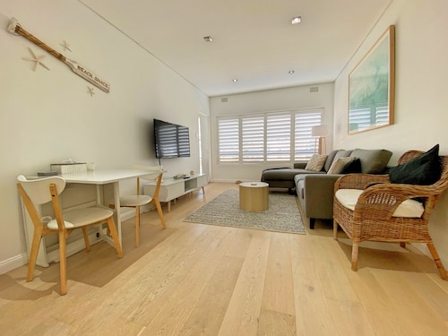 Furnished Beach-side Apartment 31