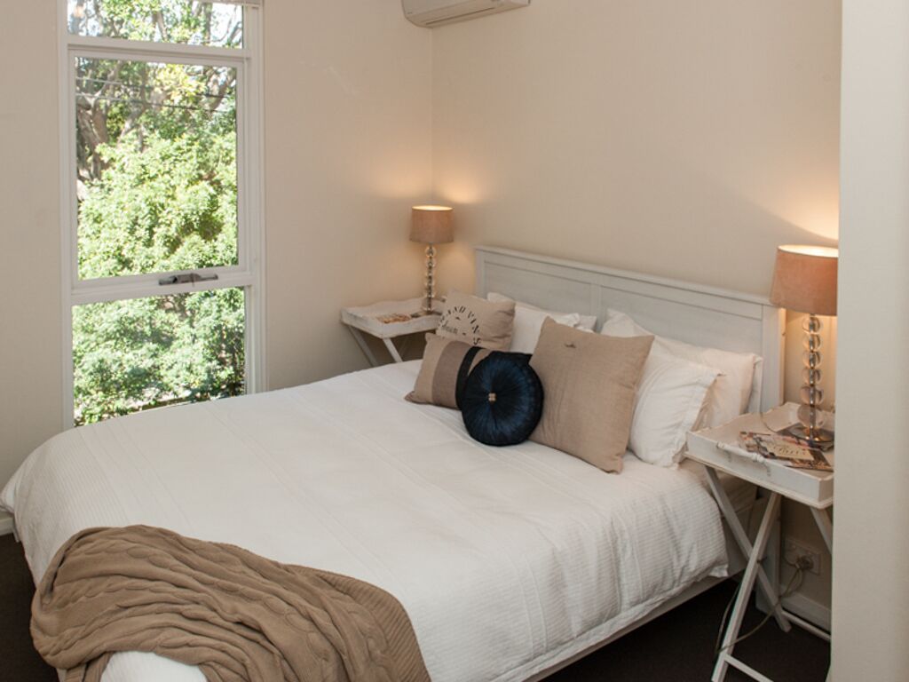 A Provincial Abode in Woollahra — image 11