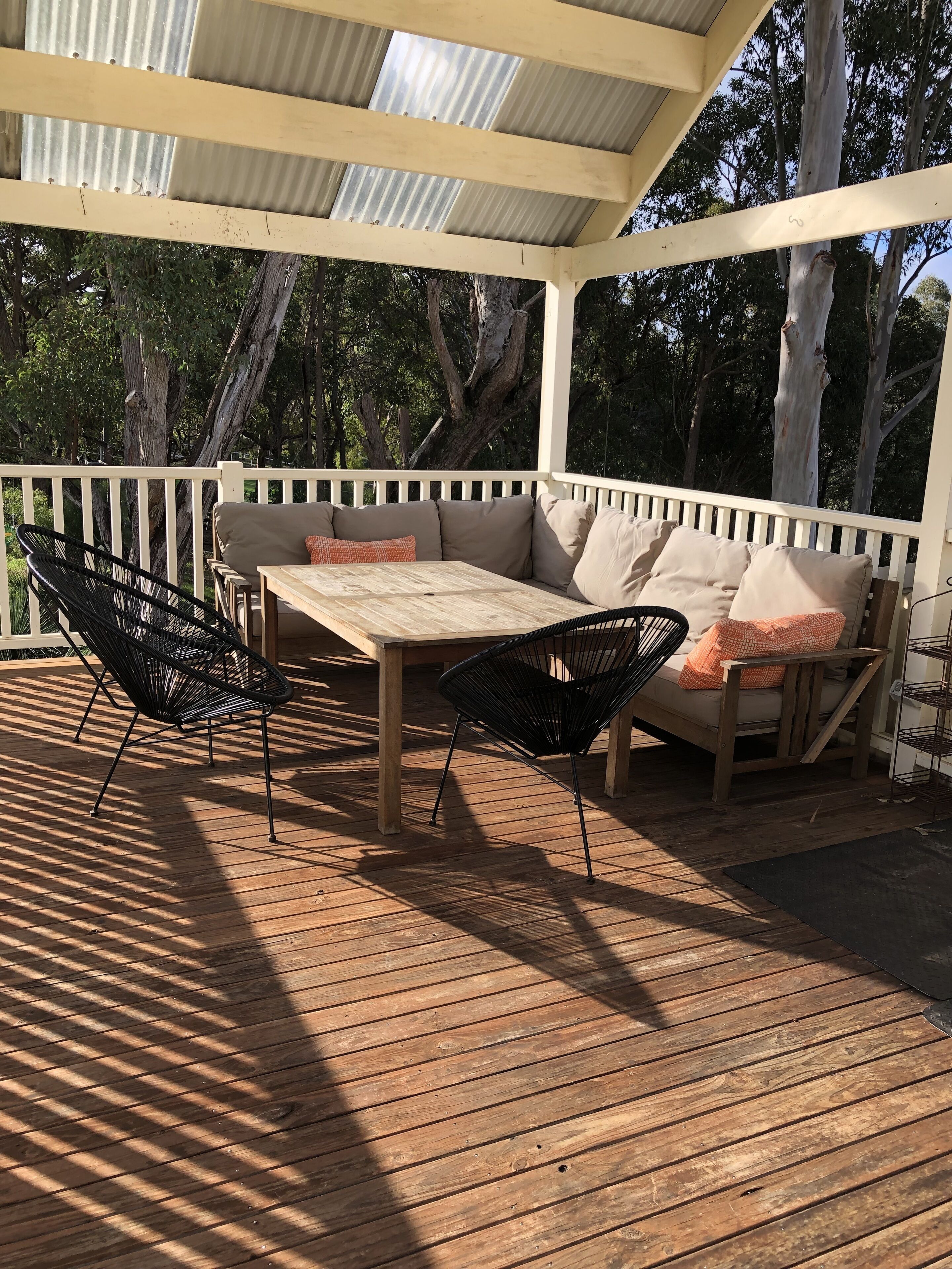 STUNNING HOME YALLINGUP. BEAUTIFUL SURROUNDINGS. WALK IN AND RELAX — image 23