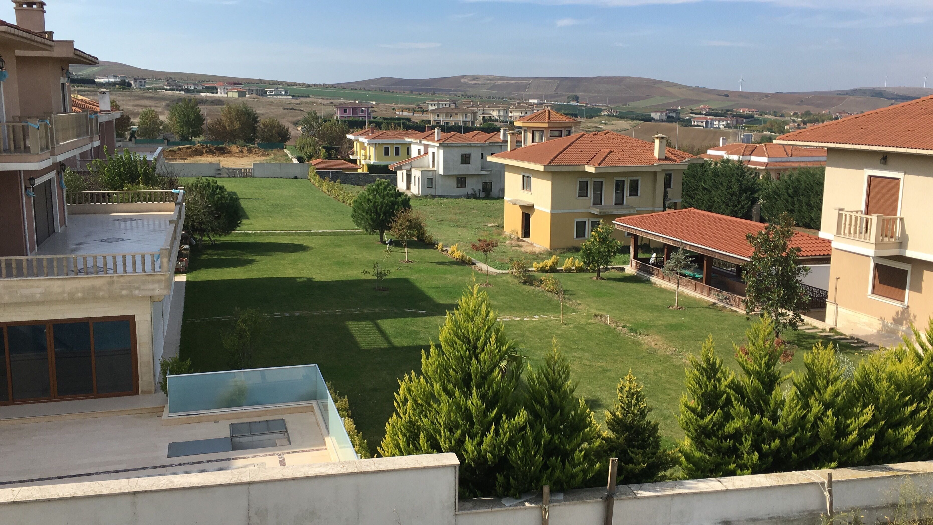 Tepekentte Mustakil Villa