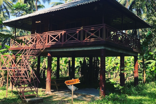 RAHUT Tree House