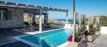 Villa Thetis with private pool and sea view